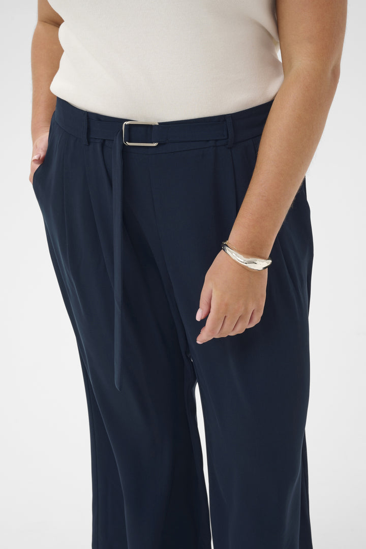 KCilia Cropped Pants - Midnight Marine