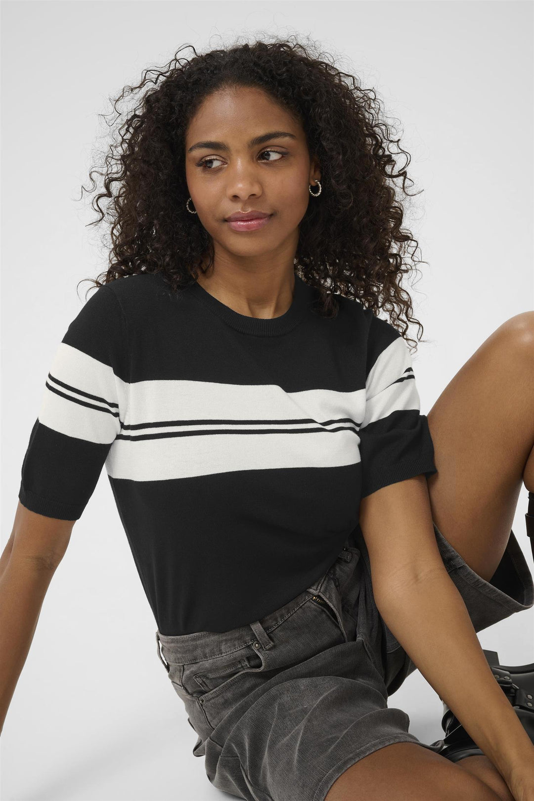 KAlizza Striped Knit - Black / Chalk stripe