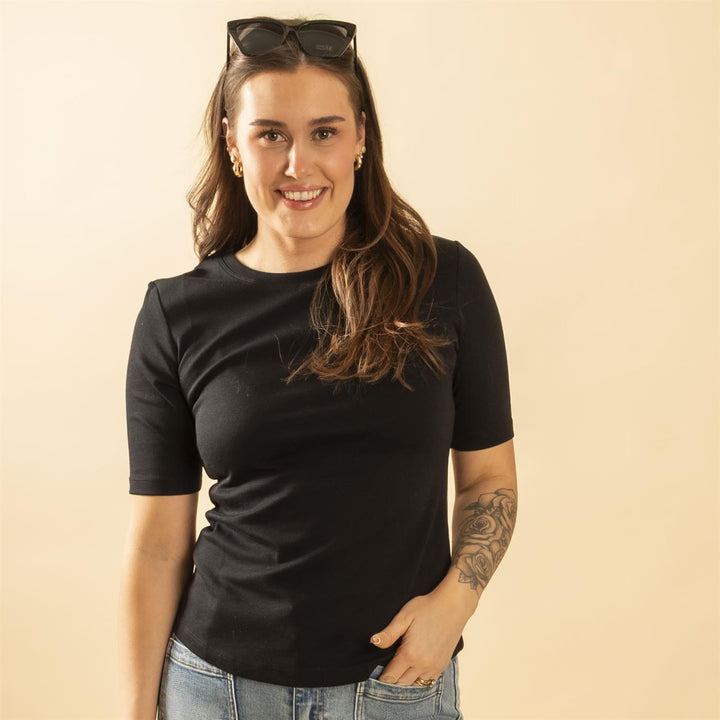 Karina Tee - Black