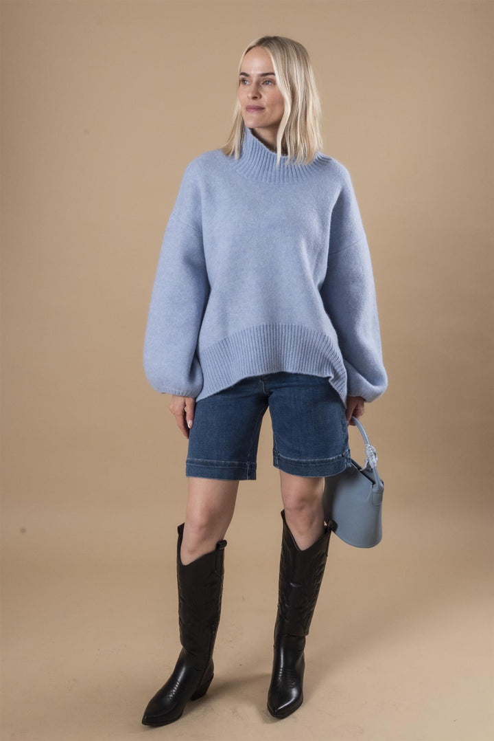 Tami Shorts - Medium J.Blue
