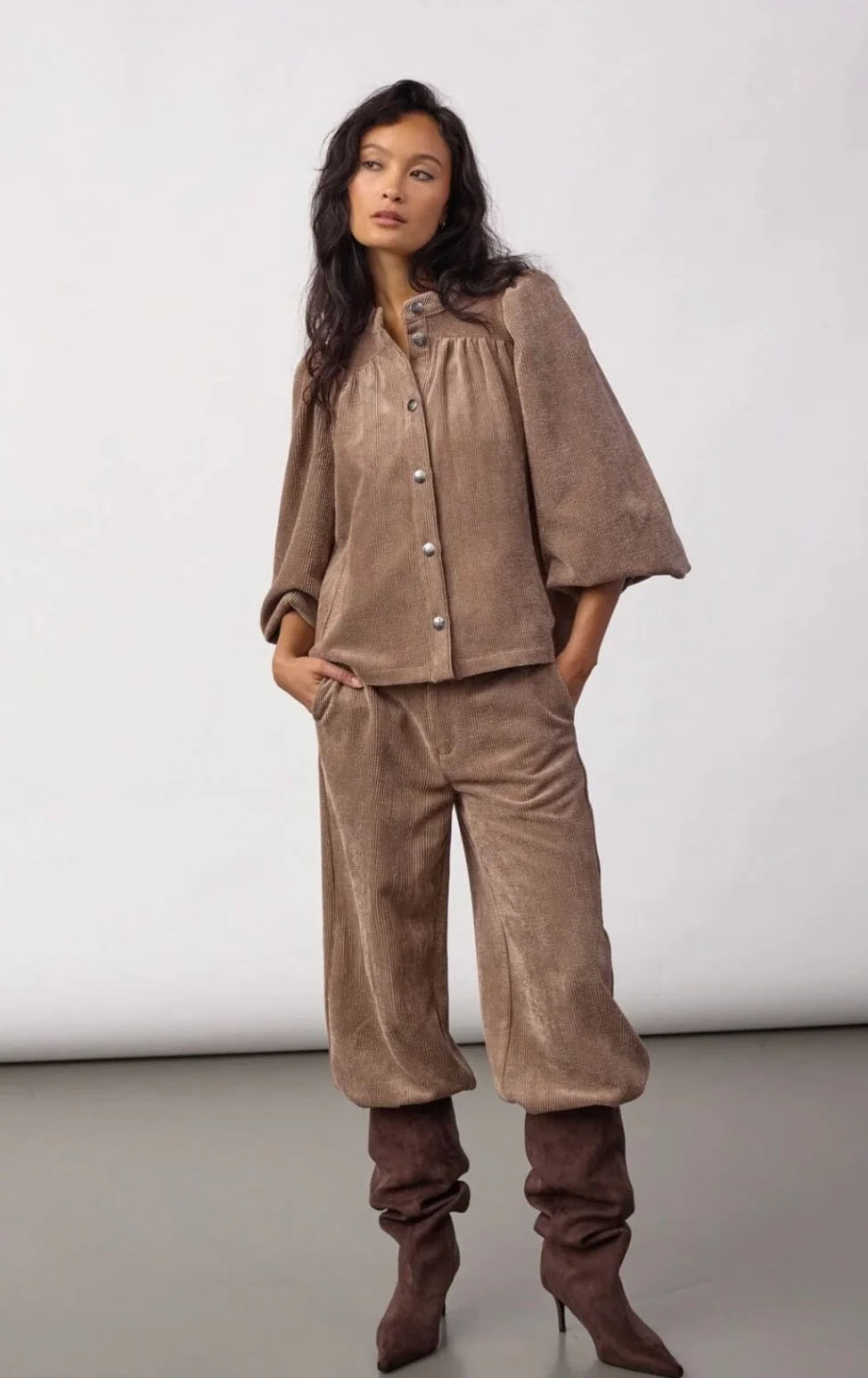 DaisyCC Cord Shirt - Walnut