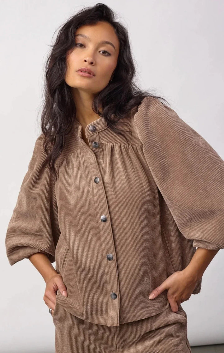 DaisyCC Cord Shirt - Walnut