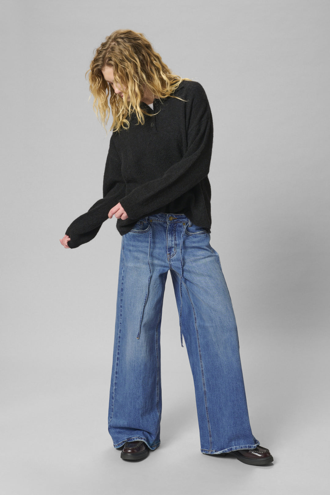 Karo 144 Mid X-Wide - Medium Blue Wash