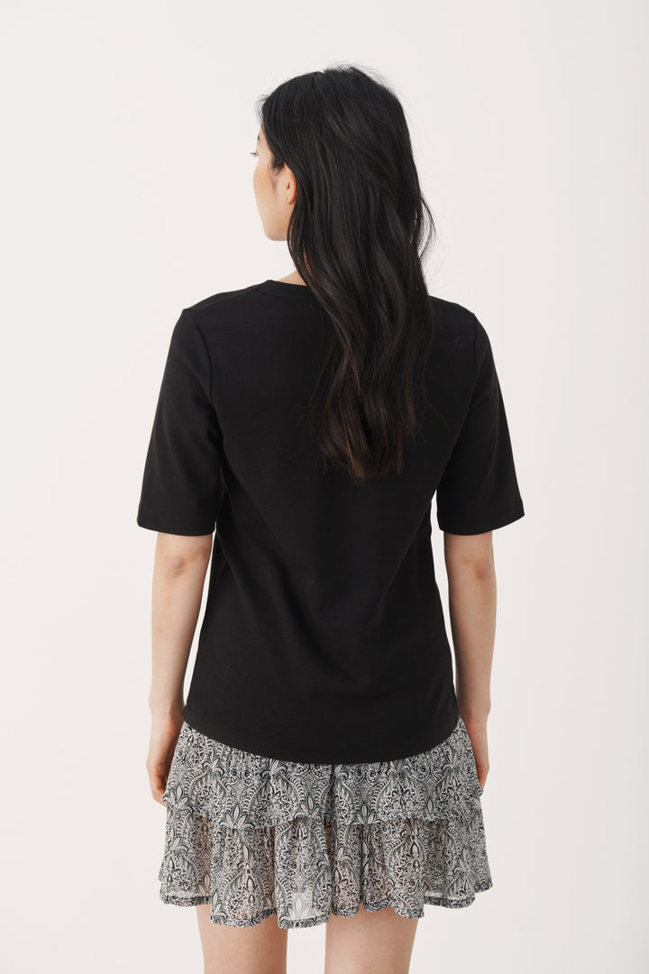 Ratansa T-shirt - Black