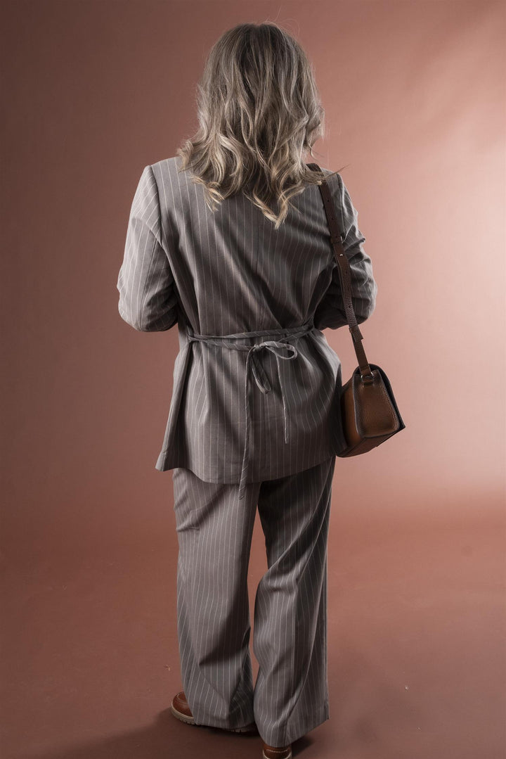 KAmeril Blazer - Beige Pinstripe