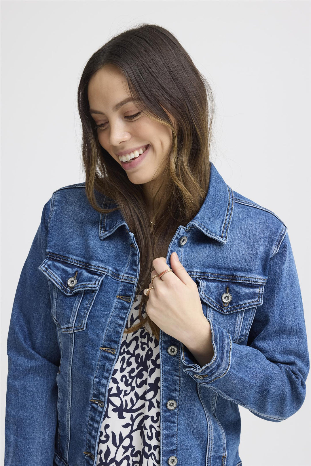 SKYE DENIM JACKET - Denim Blue