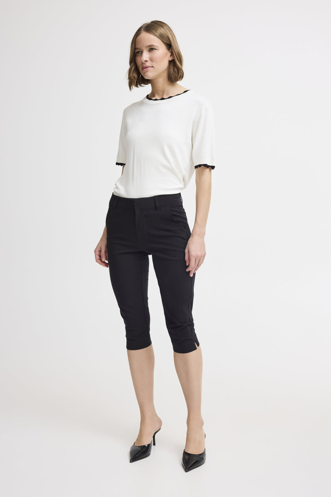 BYDIXI CAPRI PANTS - Black