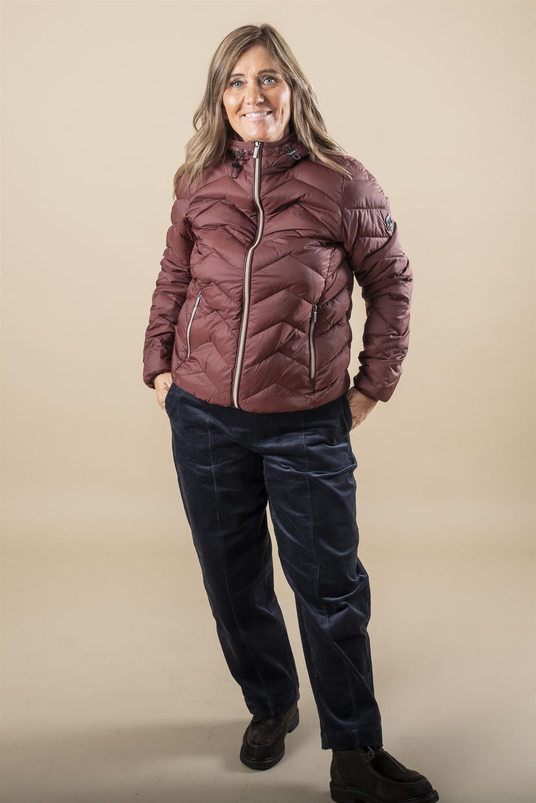 FRBAPADDING 1 OUTERWEAR - Rum Raisin