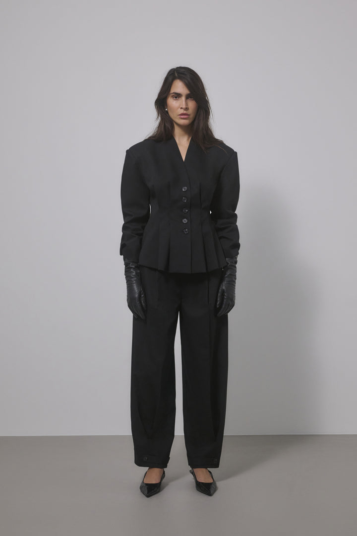 Evelina Shaped Blazer - Balck