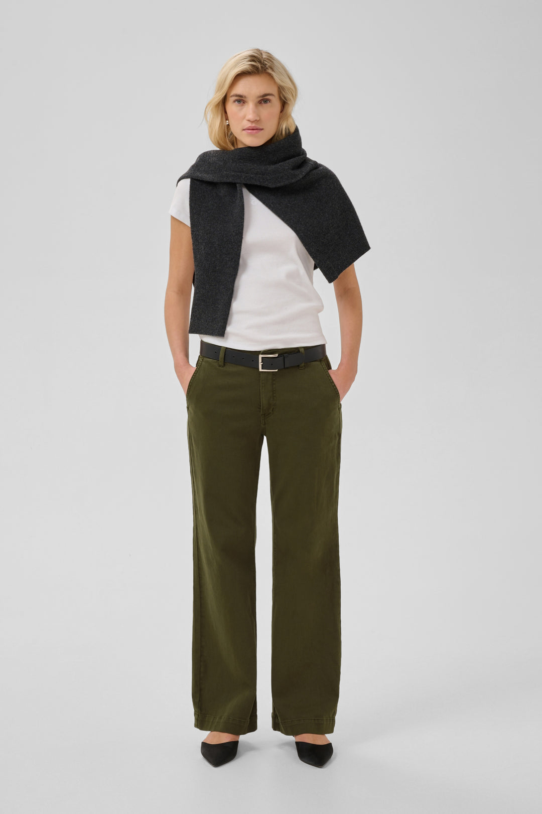 Lara Pant 149 - Olive Night