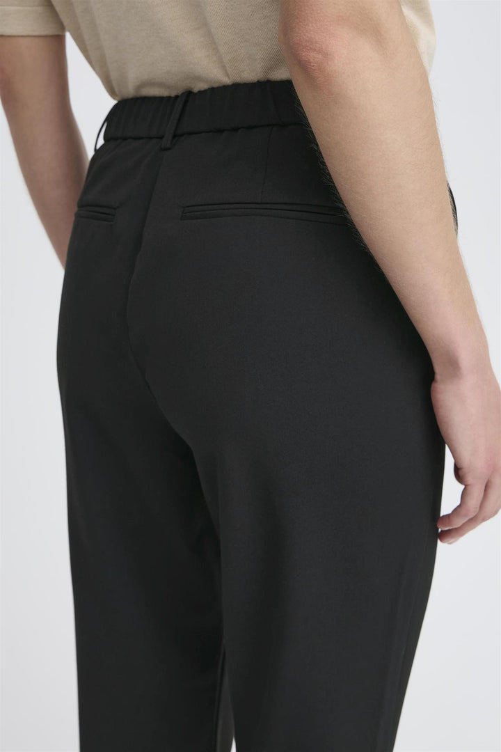 BYDANTA STRAIGTH PANTS - Black