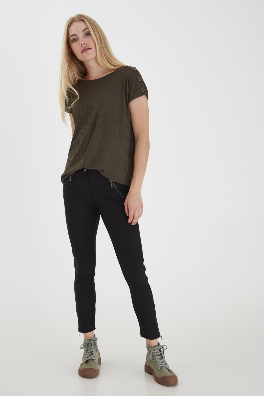 Zio 1 Pants - Black