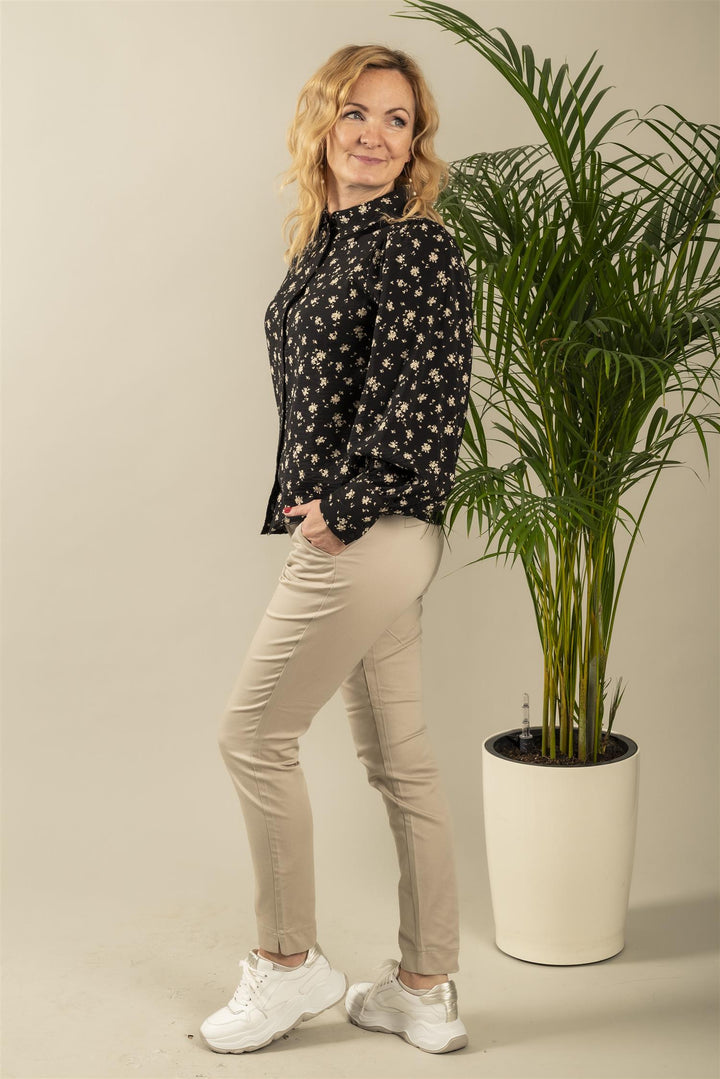 KAlea 7/8 Chino Pant - Feather Gray