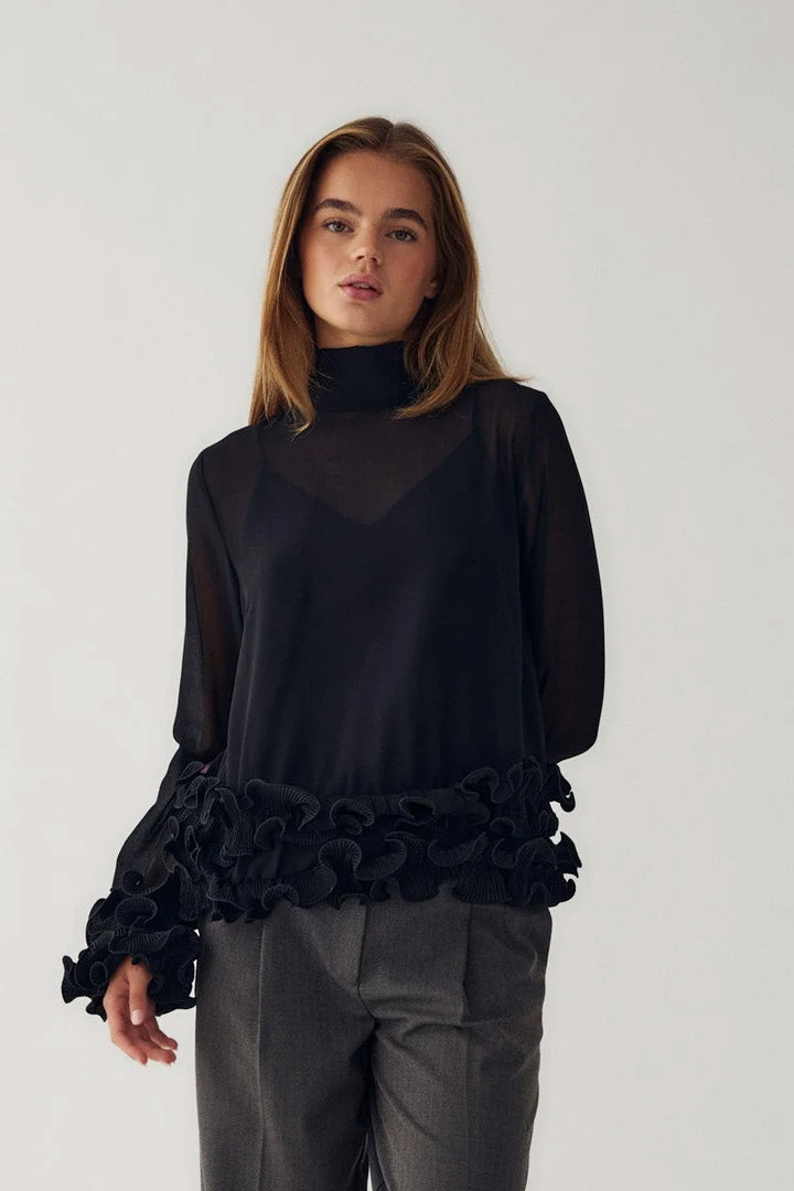 Latanietta Blouse - Black