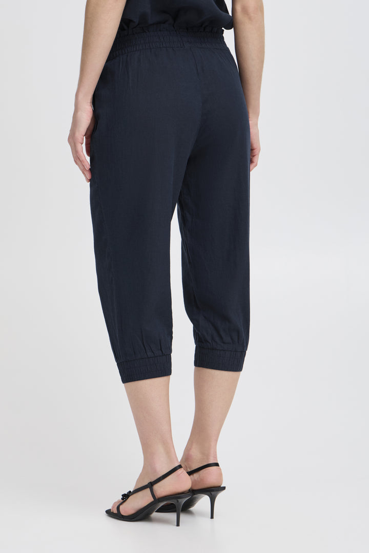 BYFALAKKA CAPRI PANTS - Copenhagen Night