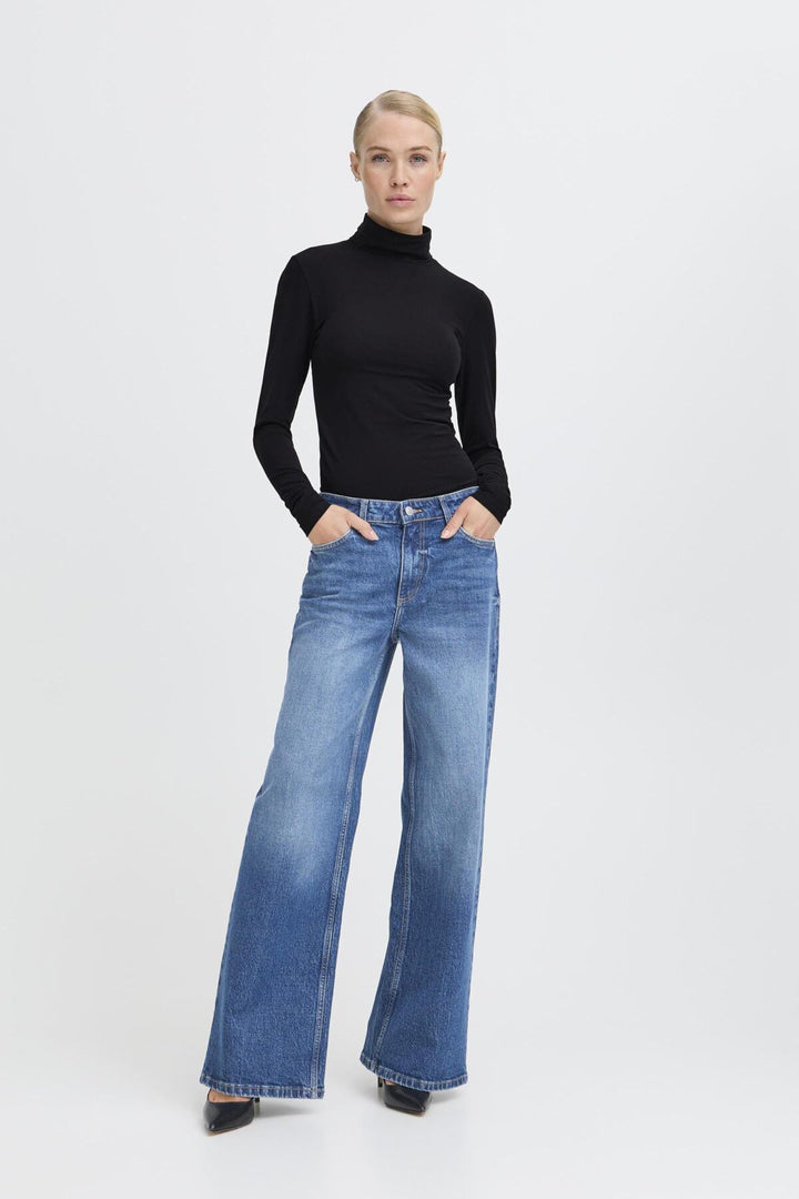 Pamila Roll Neck - Black