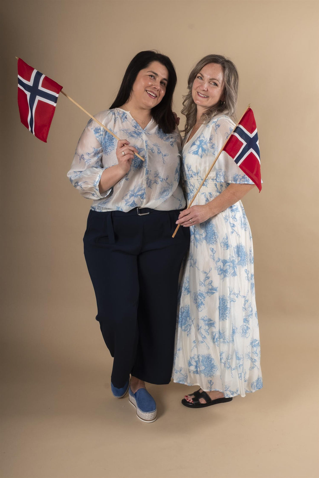 Evangelina Dress - Blue Flower