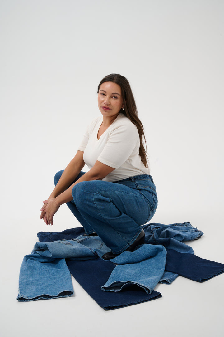 KCflora Flared Full Length Jeans - Medium blue denim